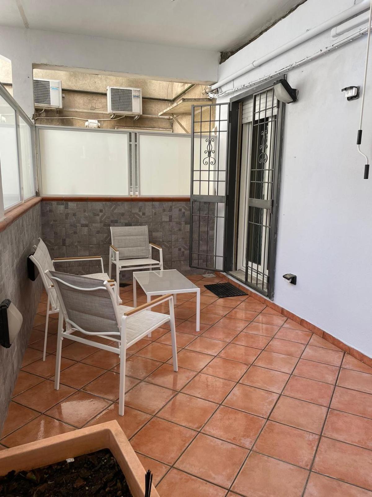 Apartamento Casa Chiara-holiday House In Centro Salerno